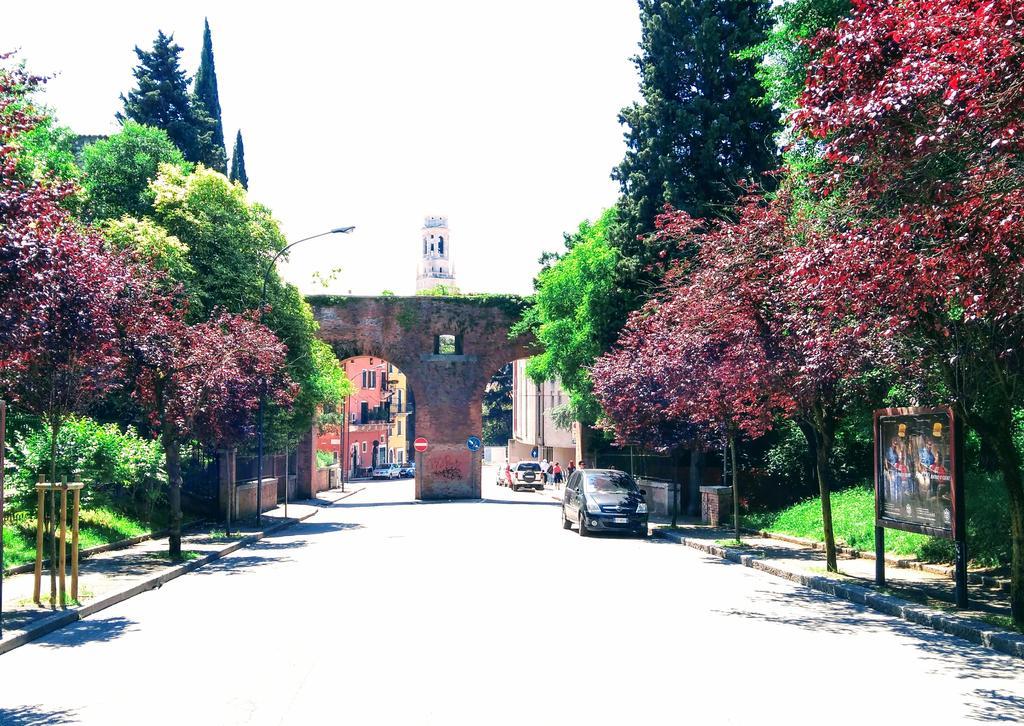 Across The River And Into The Trees Βερόνα Εξωτερικό φωτογραφία